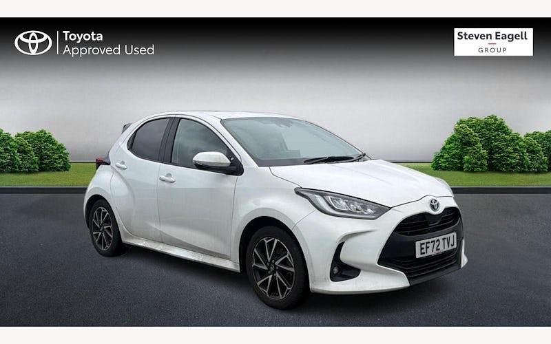 Used Toyota Yaris Hybrid Design 116 HP (85 kW) 2026 Hatchback