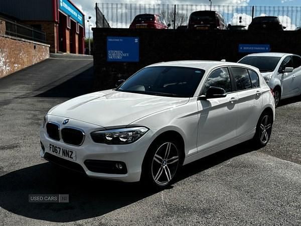 Used BMW 118 Sport Line 2017 White Hatchback