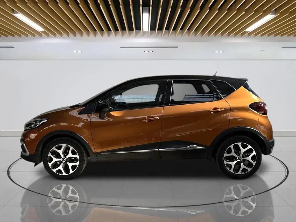 Used Renault Captur GT-Line 130 HP (95 kW) 2019 Orange SUV