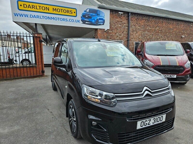 Black Used 2019 Citroën Berlingo MPV | £7,990 (Expensive) - Image 1/4