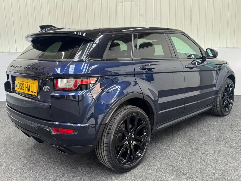 Used Land Rover Range Rover evoque HSE Dynamic 2018 Blue Estate