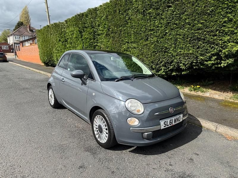 Usado Fiat 500 Lounge 69 HP (50 kW) 2011 Cinzento Citadino