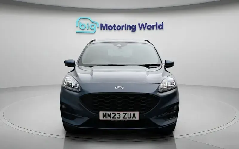 Used Ford Kuga ST-Line 225 HP (165 kW) 2023 Blue SUV