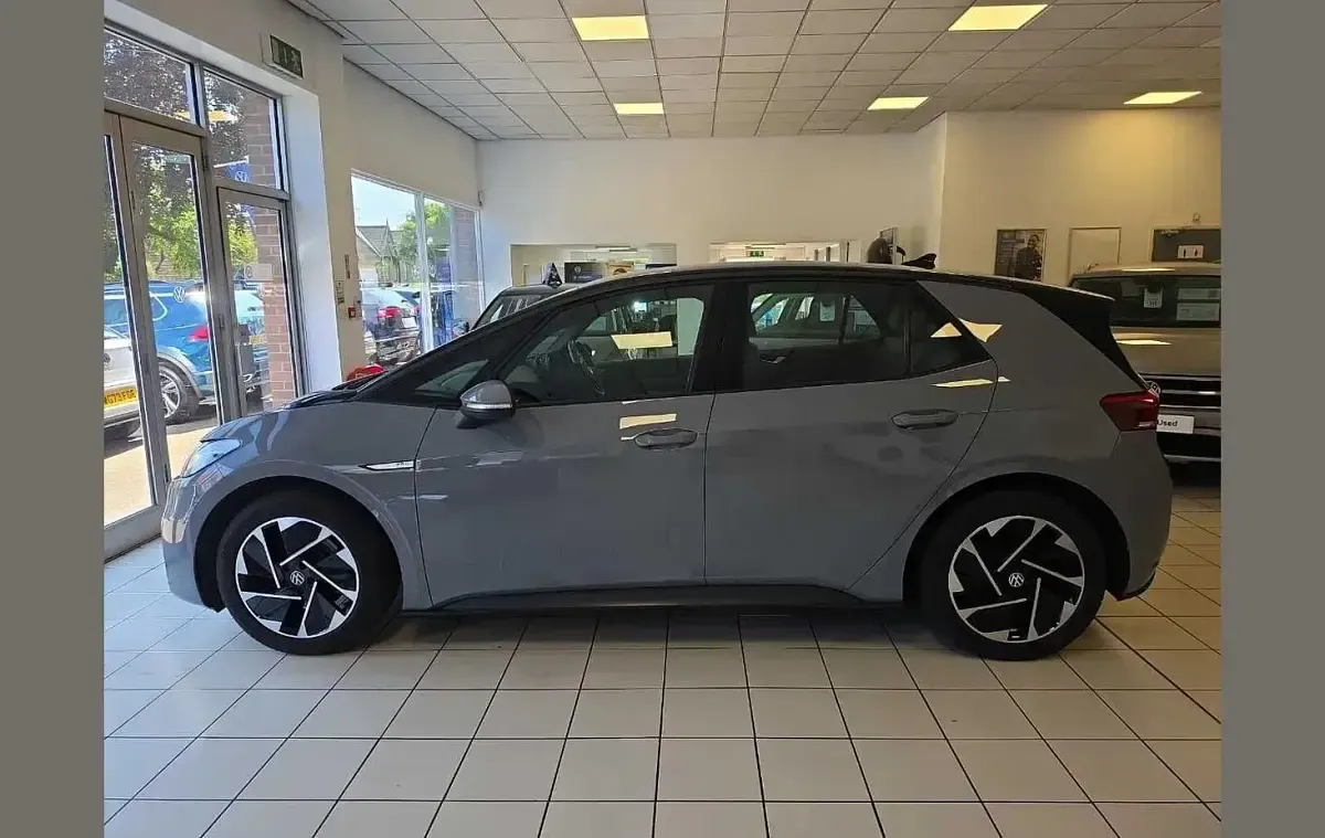 Used VW ID.3 Pro Performance 150 kW (204 HP) 2023 Grey Hatchback