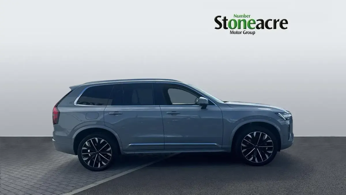 Used Volvo XC90 Ultra 455 HP (334 kW) 2025 Grey SUV