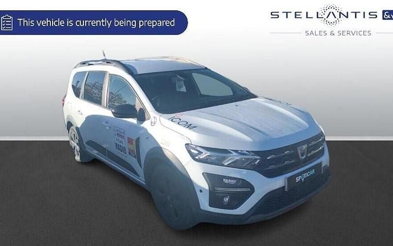 Used 2023 Dacia Jogger Extreme MPV | £13,603 (Fair price) - Image 1/1