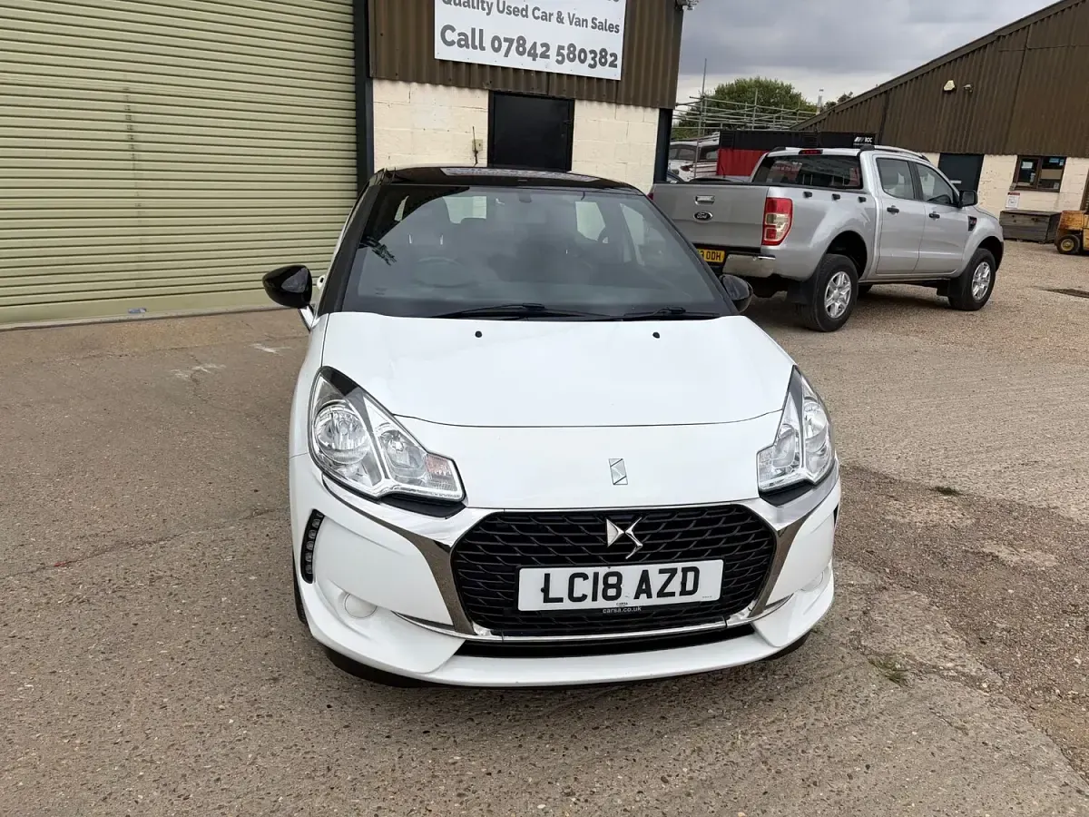Used DS Automobiles DS3 Chic 2018 White Hatchback