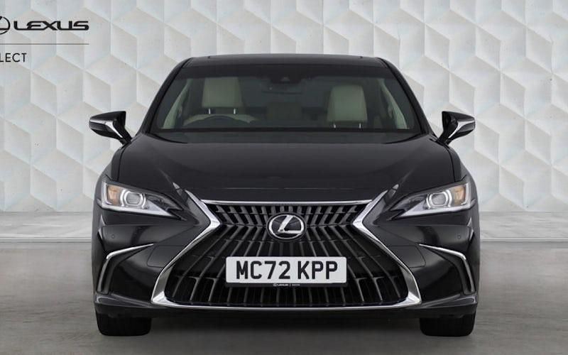 Used Lexus ES300H 218 HP (160 kW) 2021 Sedan