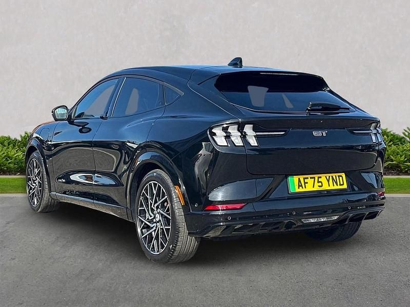 New Ford Mustang 487 HP (358 kW) 2025 Black Hatchback