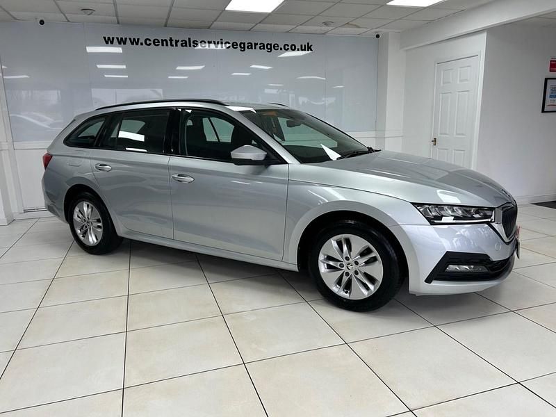 Used Skoda Octavia SE Technology 2022 Silver Estate