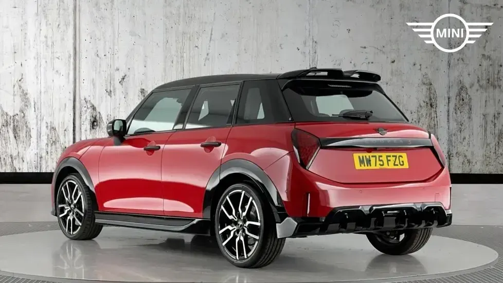 New Mini Cooper S Hatch 201 HP (147 kW) 2025 Red Hatchback