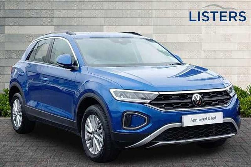 Blue Used 2023 VW T-Roc Life SUV | £21,473 (A bit pricey) - Image 1/4