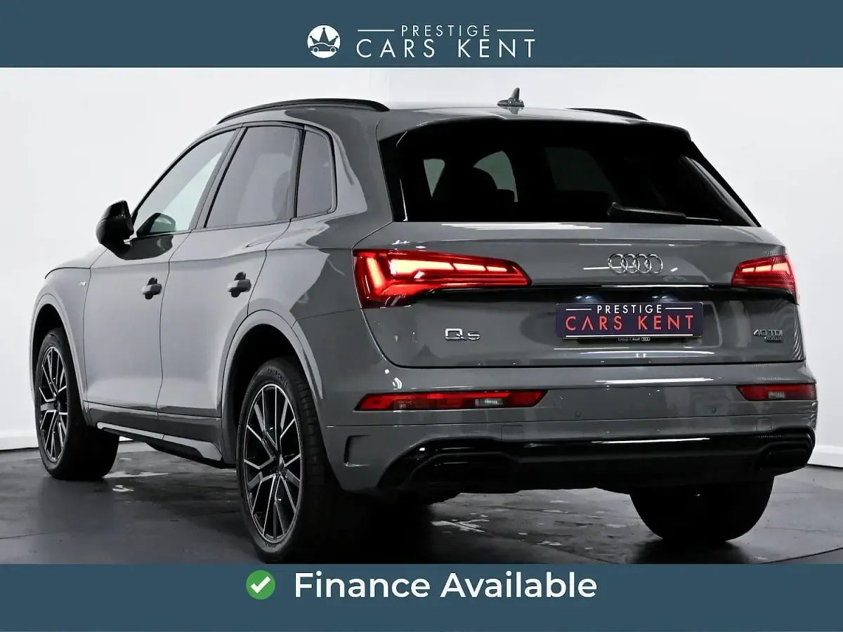 Used Audi Q5 Comfort 204 HP (150 kW) 2022 Grey SUV