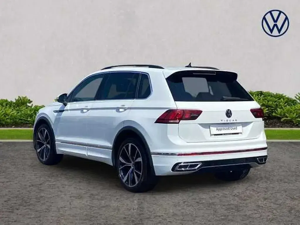 Used VW Tiguan R-line 150 HP (110 kW) 2023 White SUV
