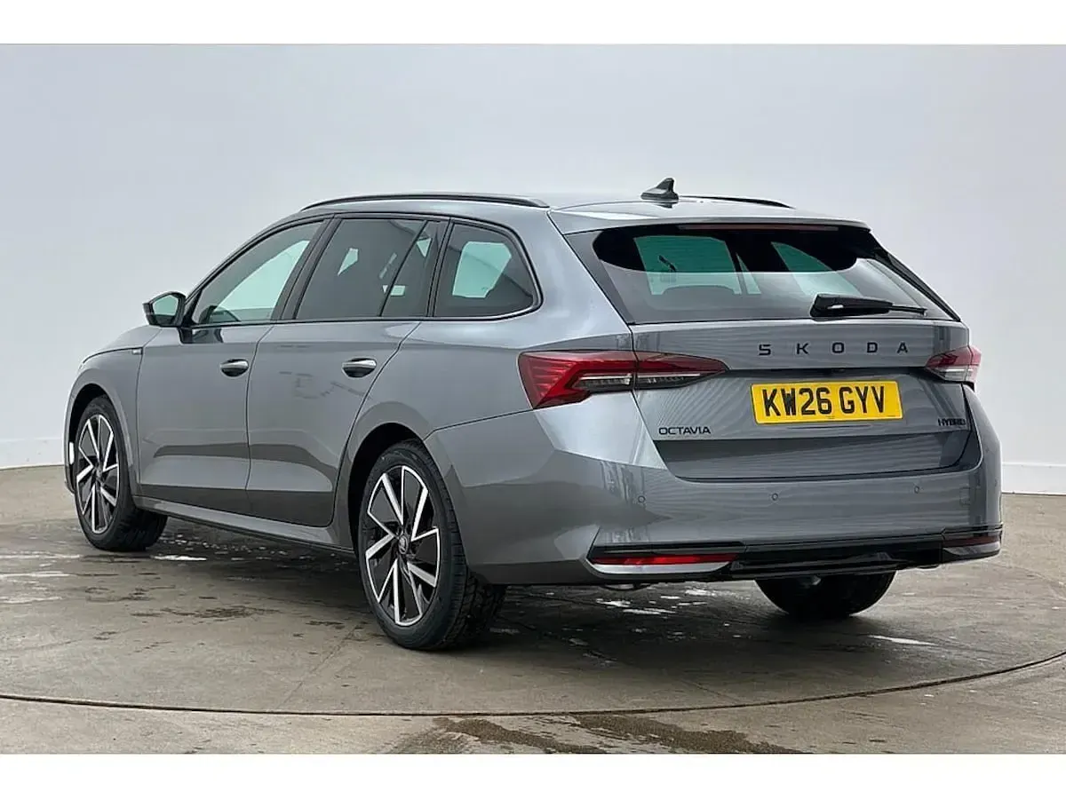 New Skoda Octavia SportLine 110 HP (80 kW) 2026 Graphite grey metallic Estate