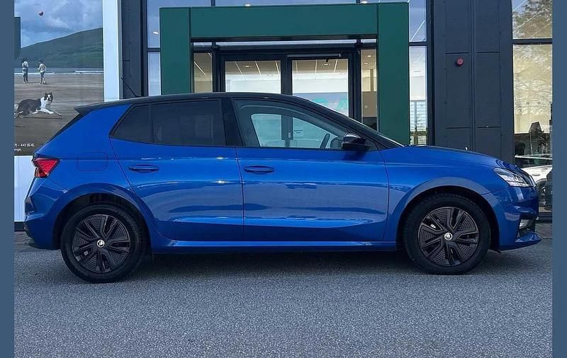 Used Skoda Fabia Colour Edition 108 HP (79 kW) 2023 Blue Hatchback