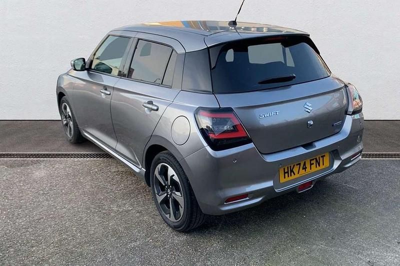 Used Suzuki Swift 82 HP (60 kW) 2024 Silver Hatchback