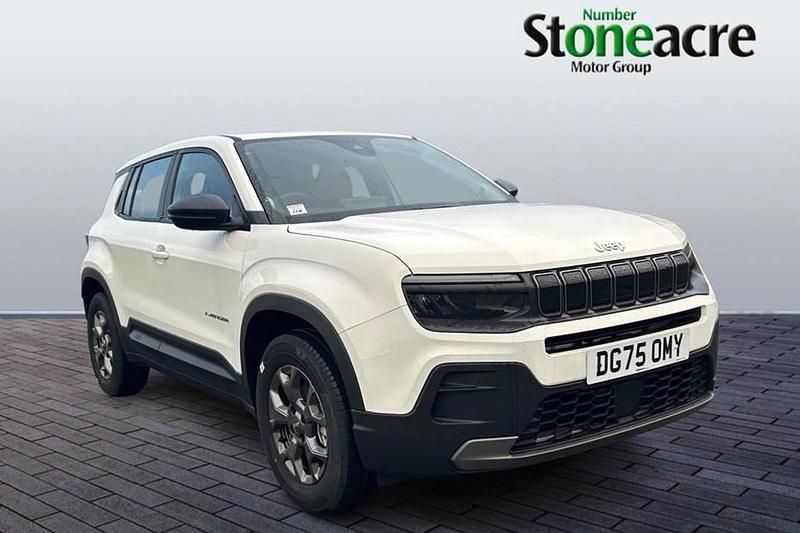 White New 2025 Jeep Avenger Longitude SUV | £20,995 (Fair price) - Image 1/1