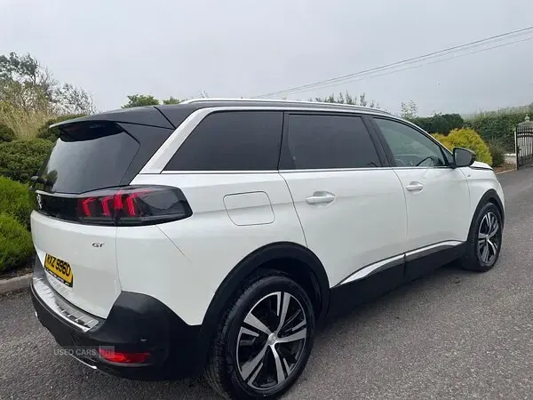 Used Peugeot 5008 GTi 130 HP (95 kW) 2023 White SUV