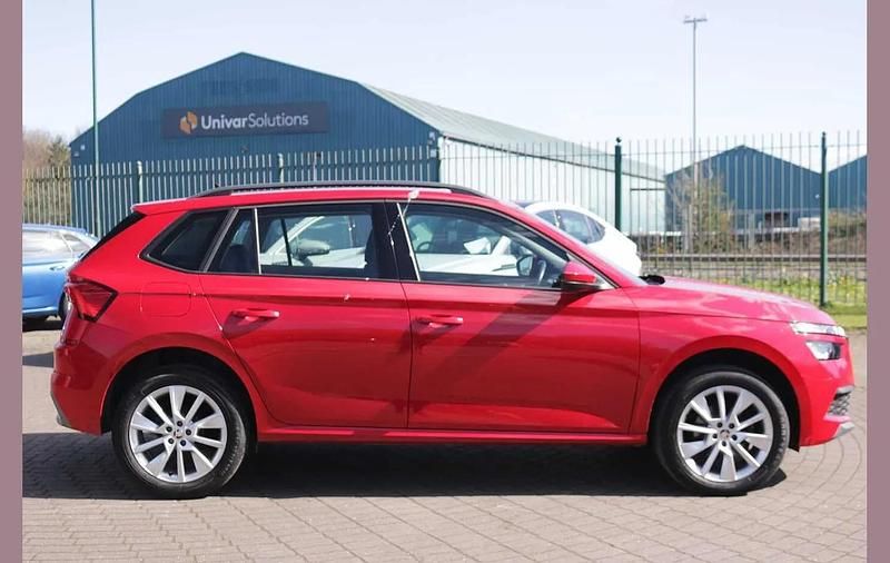 Used Skoda Kamiq SE 115 HP (84 kW) 2022 Red SUV