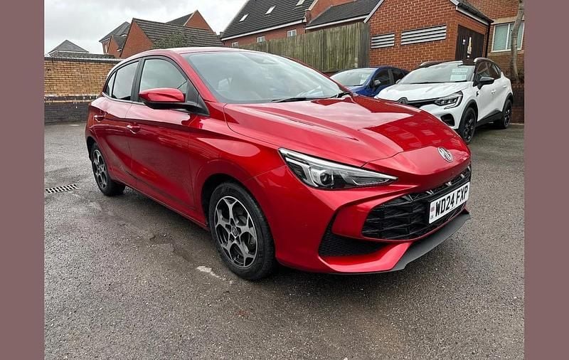 Used MG MG3 Trophy 191 HP (140 kW) 2024 Red Hatchback