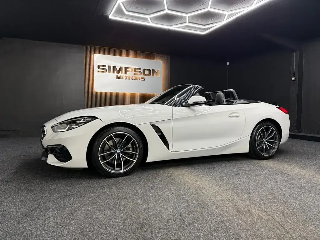 Used BMW Z4 Sport Line 197 HP (144 kW) 2019 White Cabriolet