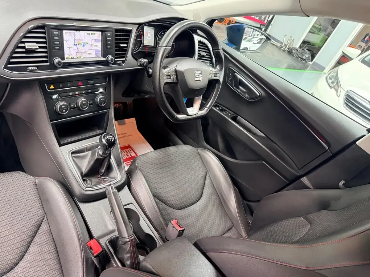 Used Seat Leon FR 2015 Blue Hatchback