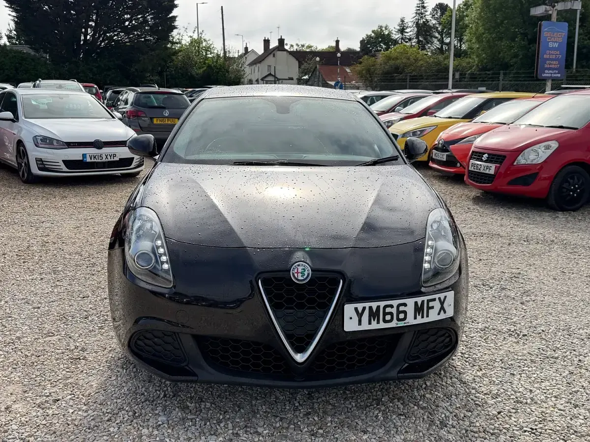 Used Alfa Romeo Giulietta 2017 Black Hatchback