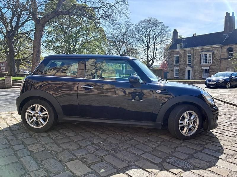 Used Mini One D Hatch 90 HP (66 kW) 2013 Black Hatchback
