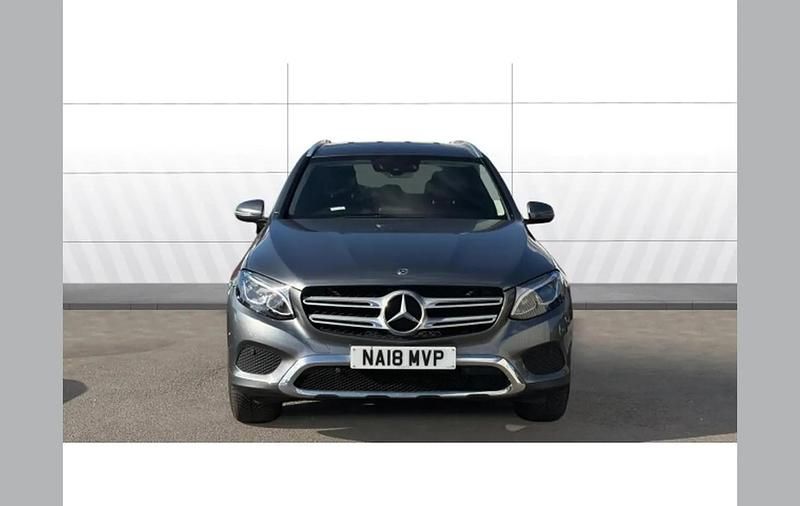 Used Mercedes GLC250 207 HP (152 kW) 2018 Grey SUV