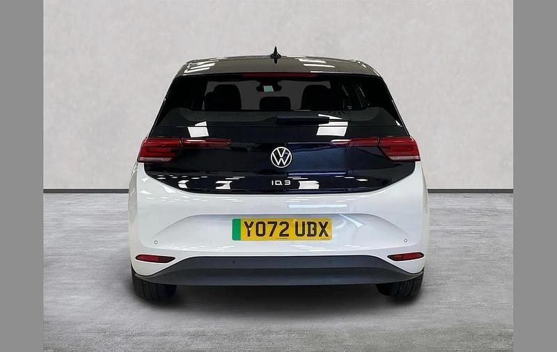 Used VW ID.3 Pro 106 kW (145 HP) 2022 White Hatchback