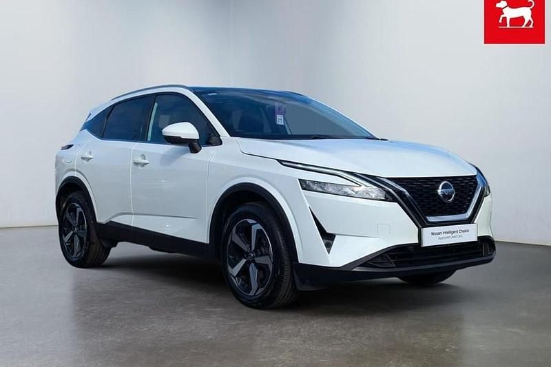 White Used 2022 Nissan Qashqai N-Connecta SUV | £21,240 (Fair price) - Image 1/1