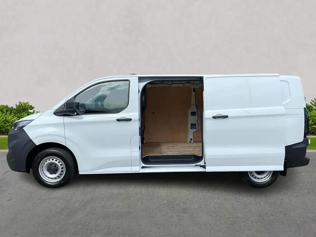 Used Ford Transit Custom 2024 White Van