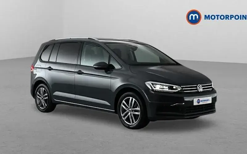 Used VW Touran Match 150 HP (110 kW) 2025 MPV