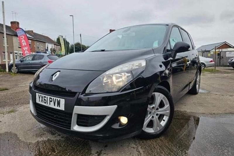 Black Used 2011 Renault Scénic III Dynamique MPV | £1,975 (Fair price) - Image 1/1