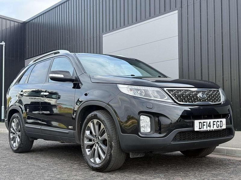 Black Used 2014 Kia Sorento 4 SUV | £9,490 (Good price) - Image 1/4