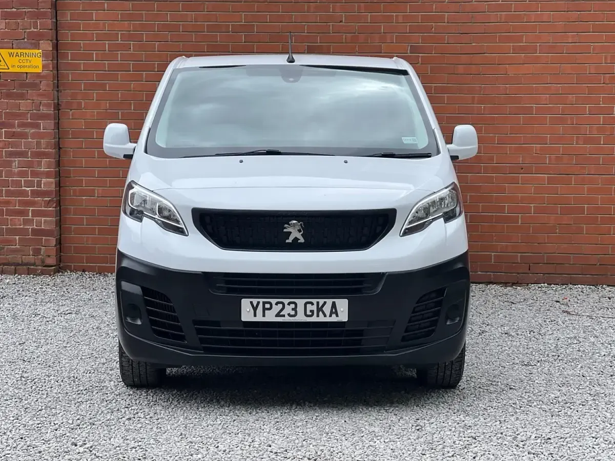 Używany Peugeot Expert Premium 2023 Biały Van
