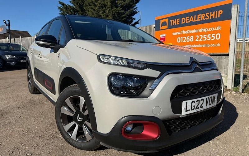 Used Citroën C3 PureTech 83 HP (61 kW) 2022 Beige Hatchback