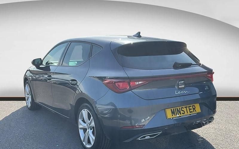 Used Seat Leon FR 204 HP (150 kW) 2023 Hatchback