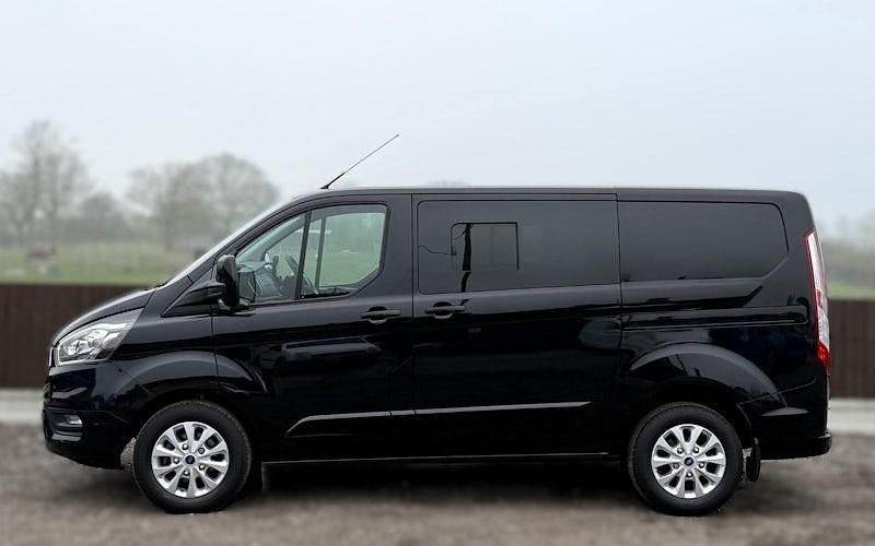 Używany Ford Transit Custom 131 KM (96 kW) 2023 Van