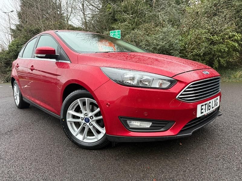 Red Used 2016 Ford Focus Zetec Hatchback | £5,995 (Good price) - Image 1/4