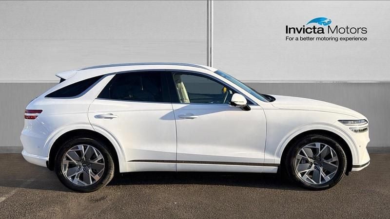 Used Genesis GV70 Sport 360 kW (490 HP) 2023 White SUV
