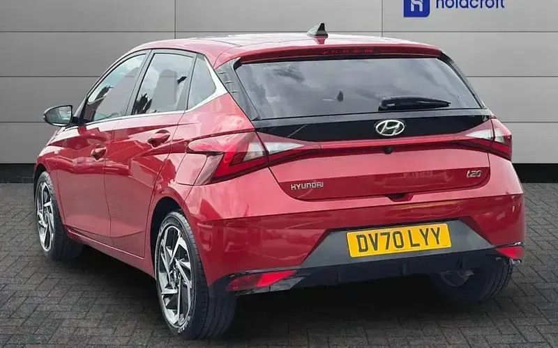 Used Hyundai i20 Premium 101 HP (74 kW) 2023 Hatchback