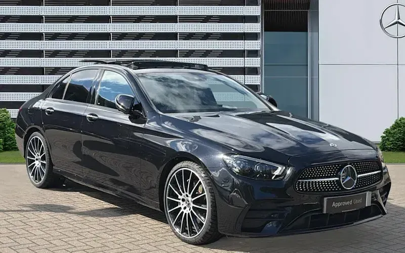 Used Mercedes E220 AMG line 194 HP (142 kW) 2021 Sedan