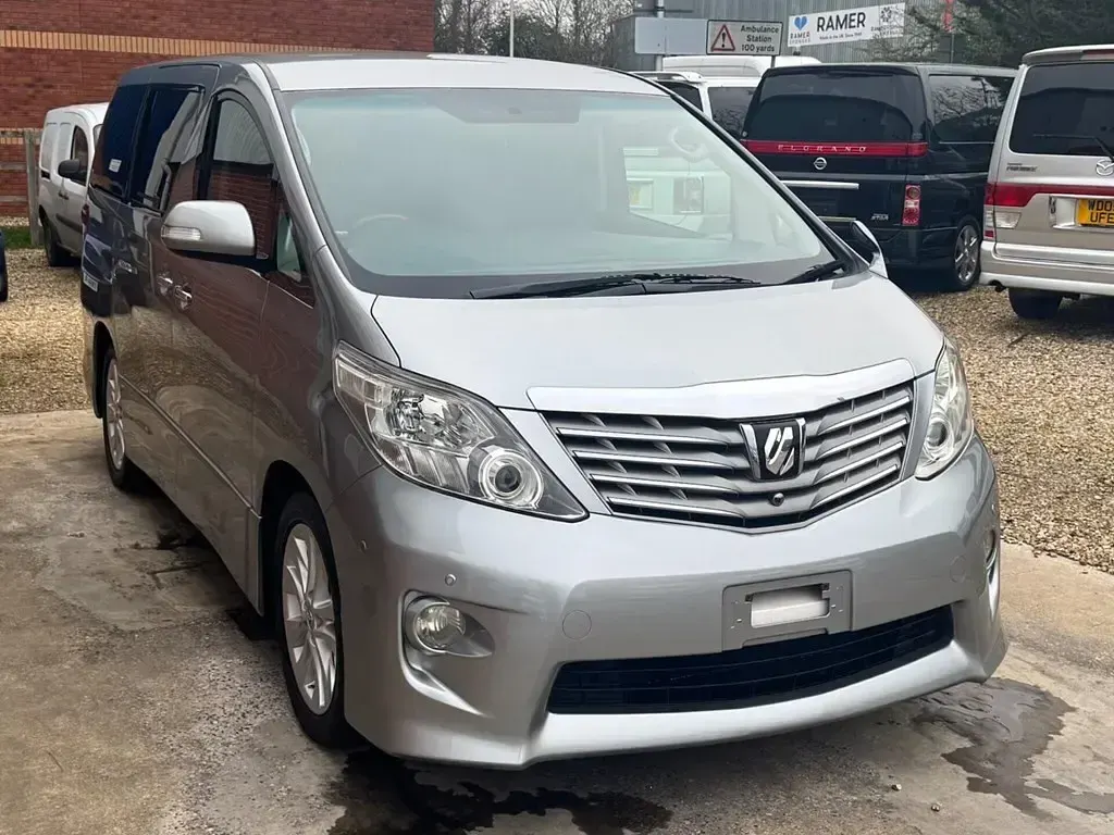 Used Toyota Alphard 2008 Grey MPV