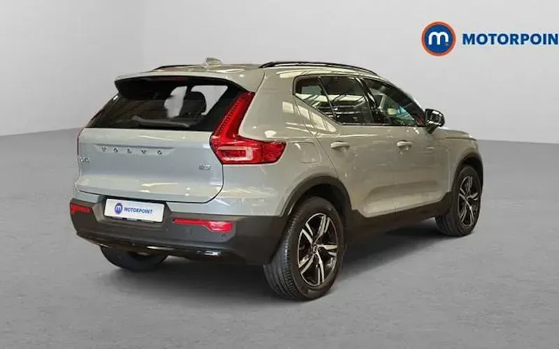 Used Volvo XC40 Plus 163 HP (119 kW) 2026 SUV