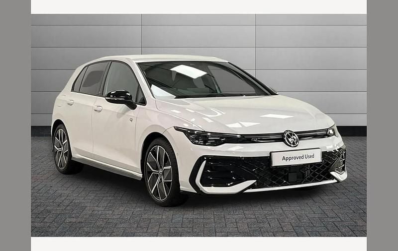 White Used 2025 VW Golf VIII Black Edition Hatchback | £27,990 (Good price) - Image 1/3