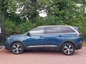 Used Peugeot 5008 GTi 131 HP (96 kW) 2023 Blue SUV