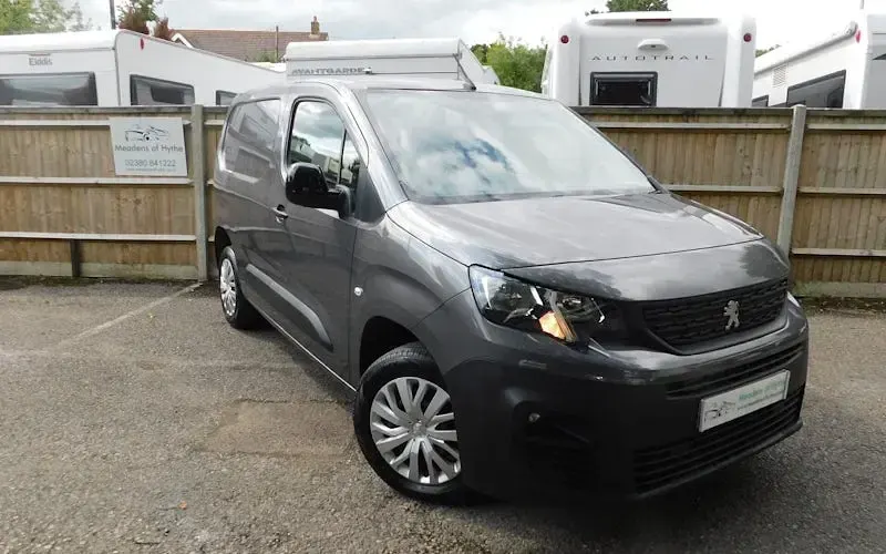 Used Peugeot Partner 102 HP (75 kW) 2021 MPV