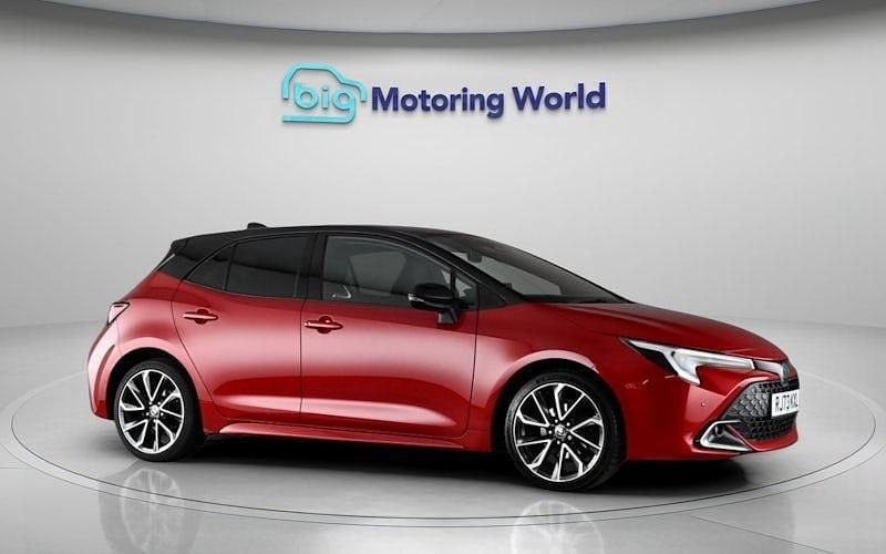 Używany Toyota Corolla 140 KM (102 kW) 2026 Hatchback